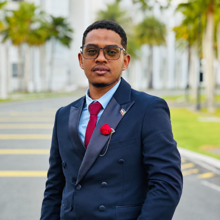 Osama Altahir, English Language Tutor